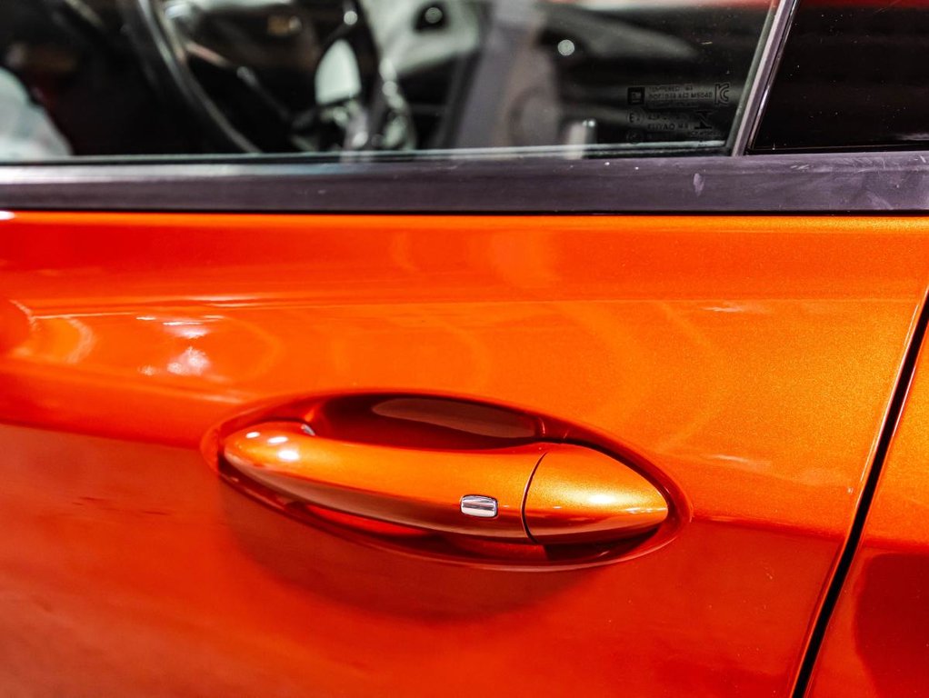 2021 Chevrolet Bolt EV LT JAMAIS ACCIDENTÉ I SIEGES CHAUFFANTS I MAGS I CARPLAY MAGS I DEMARREUR in Montréal, Quebec - 11 - w1024h768px