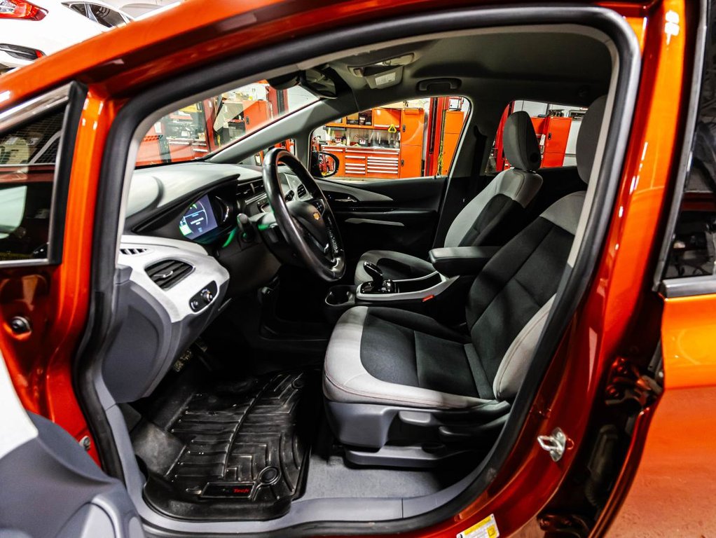 2021 Chevrolet Bolt EV LT JAMAIS ACCIDENTÉ I SIEGES CHAUFFANTS I MAGS I CARPLAY MAGS I DEMARREUR in Montréal, Quebec - 19 - w1024h768px