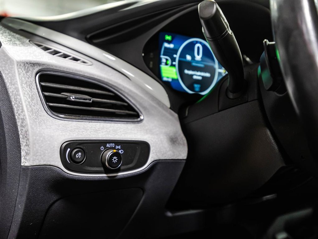 2021 Chevrolet Bolt EV LT JAMAIS ACCIDENTÉ I SIEGES CHAUFFANTS I MAGS I CARPLAY MAGS I DEMARREUR in Montréal, Quebec - 21 - w1024h768px