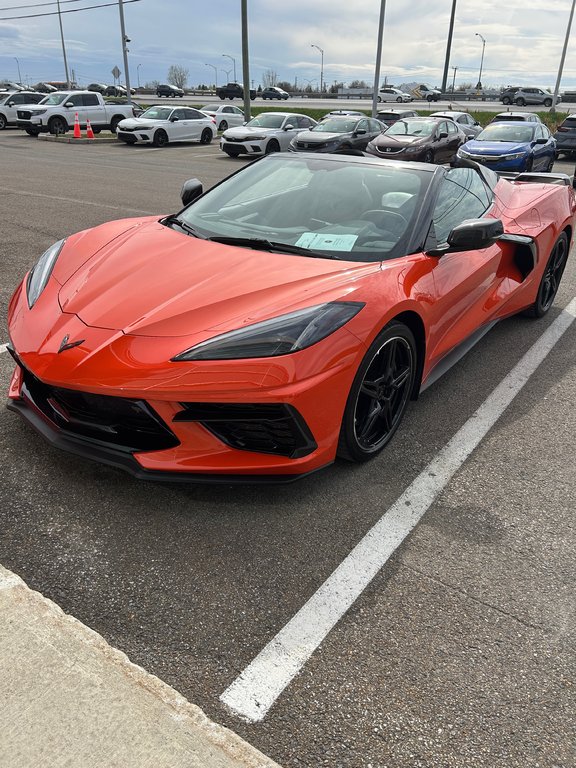 Chevrolet Corvette 2LT 2021 à Montréal, Québec - 1 - w1024h768px
