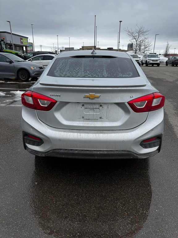 2017 Chevrolet Cruze LT in Lachenaie, Quebec - 6 - w1024h768px