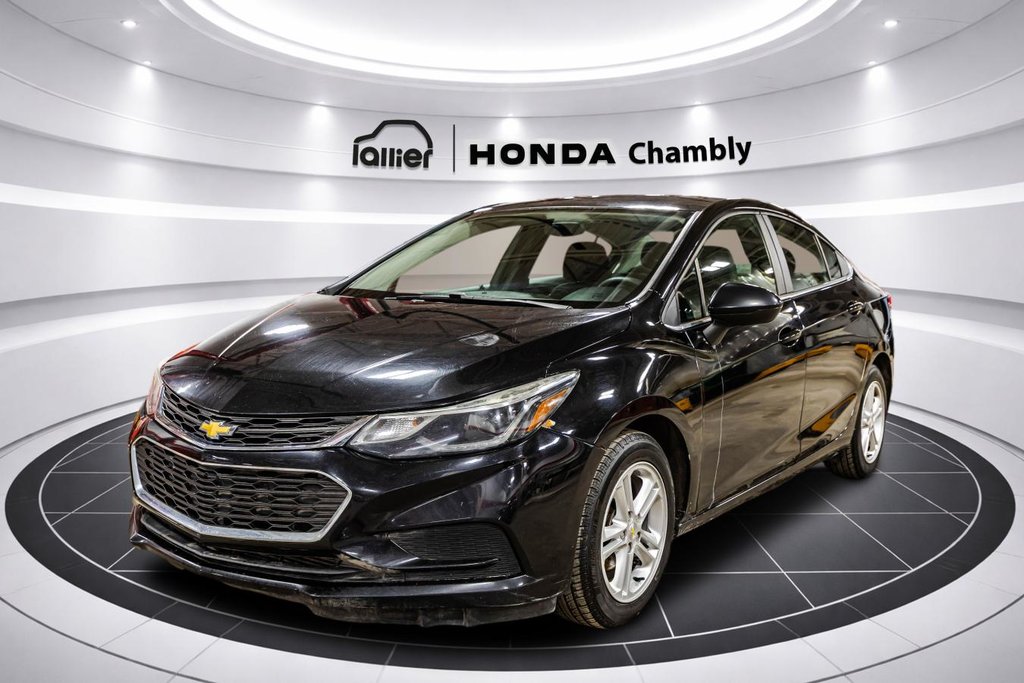 2018 Chevrolet Cruze LT 1.4L  MANUELLE I CAMERA I BLUETOOTH I SIEGES CHAUFFANTS I MAGS in Montréal, Quebec - 3 - w1024h768px