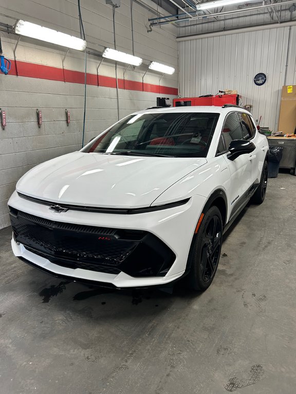 Chevrolet Equinox EV RS 2024 à , Québec - 6 - w1024h768px