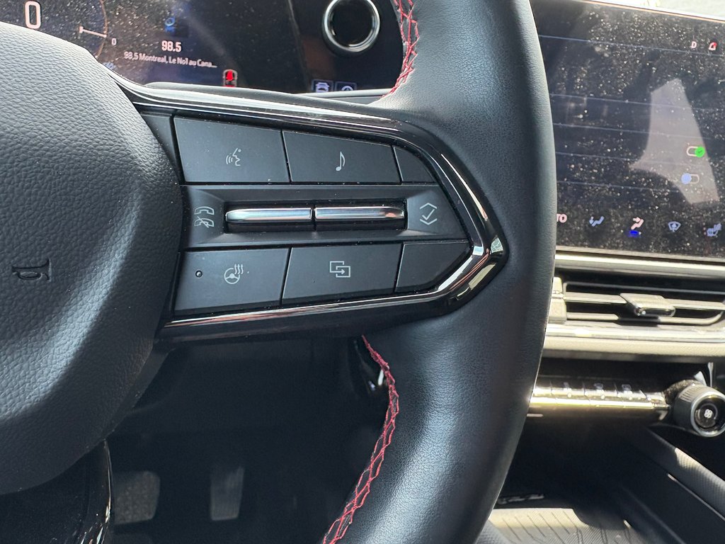 Chevrolet Equinox EV RS COMME NEUVE 9 000 KM 2025 à , Québec - 11 - w1024h768px