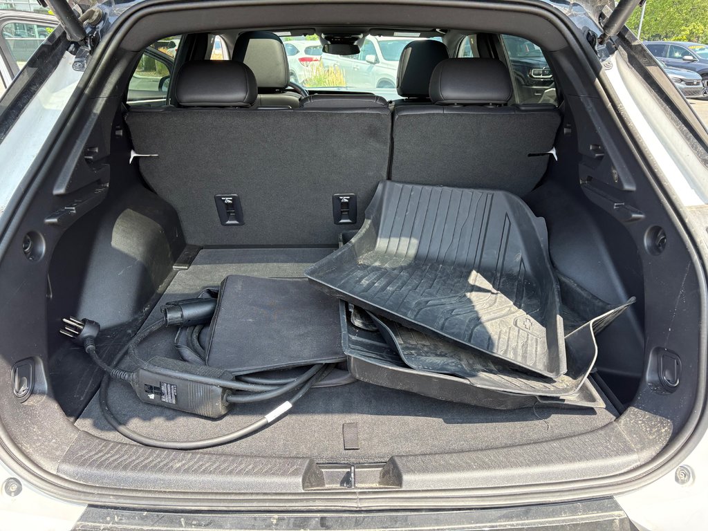 2025 Chevrolet Equinox EV RS TOIT OUVRANT CUIR JAMAIS ACCIDENTÉ 1 PROPRIO in Montreal, Quebec - 7 - w1024h768px