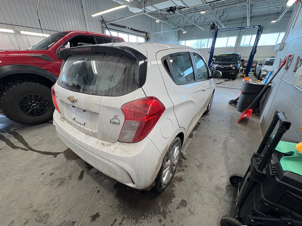 2017 Chevrolet Spark LT JAMAIS ACCIDENTÉ BAS KILOMÉTRAGE in , Quebec - 2 - w1024h768px