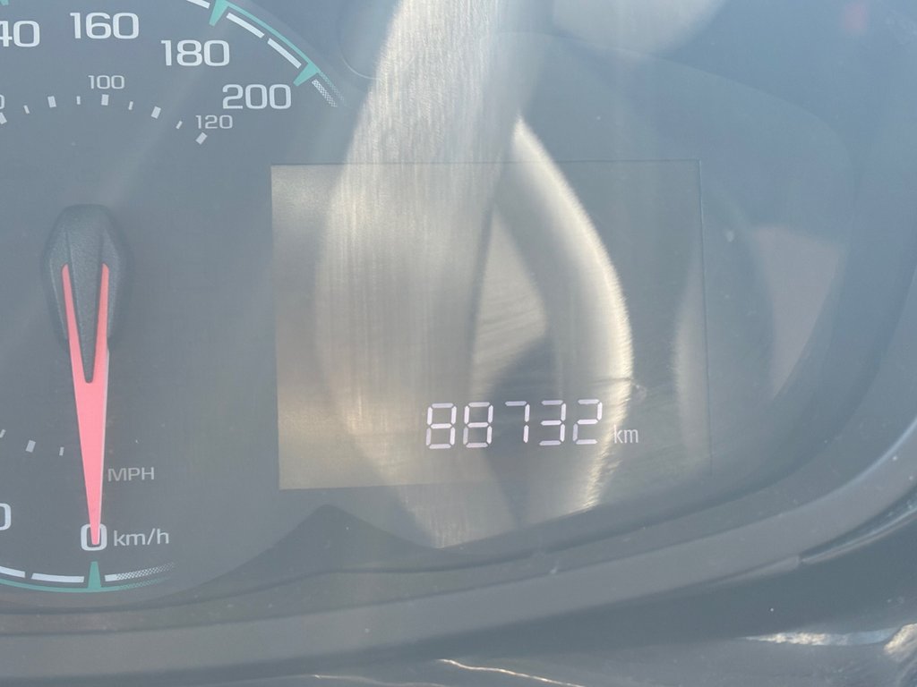 2018 Chevrolet Spark LT in Montréal, Quebec - 5 - w1024h768px