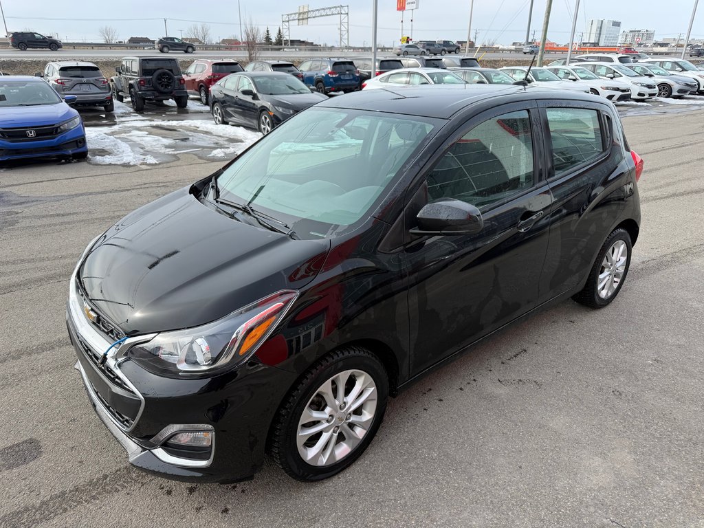 2020 Chevrolet Spark LT in Lachenaie, Quebec - 1 - w1024h768px