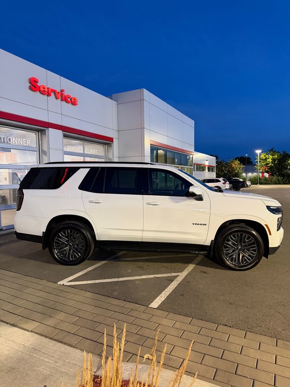 2026 Chevrolet Tahoe RST in Montreal, Quebec - 3 - w1024h768px