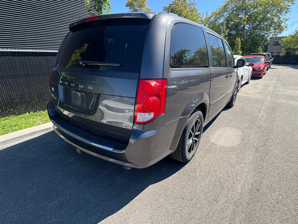 2016 Dodge Grand Caravan SXT JAMAIS ACCIDENTÉ in , Quebec - 3 - w1024h768px