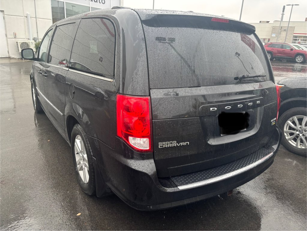 2016 Dodge Grand Caravan Crew in Montréal, Quebec - 4 - w1024h768px