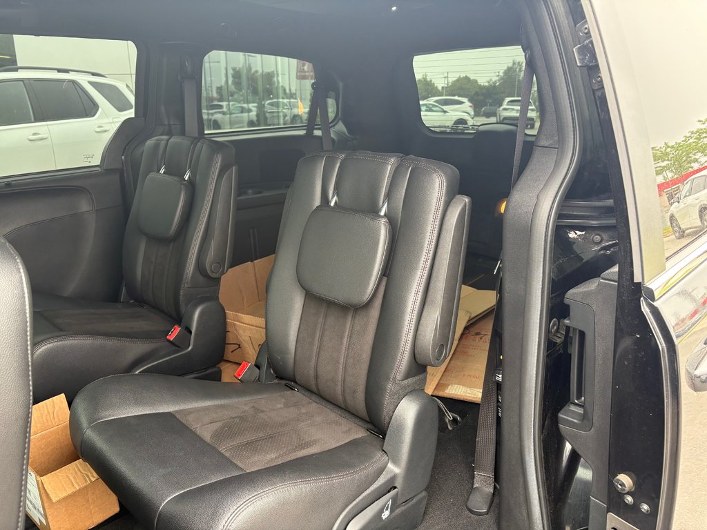 2020 Dodge Grand Caravan Premium Plus 1 proprio in Lachenaie, Quebec - 10 - w1024h768px