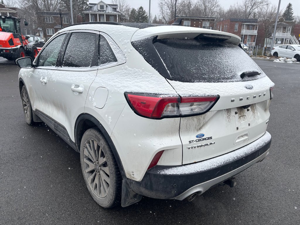 2020 Ford Escape Titanium Hybrid in Montréal, Quebec - 4 - w1024h768px