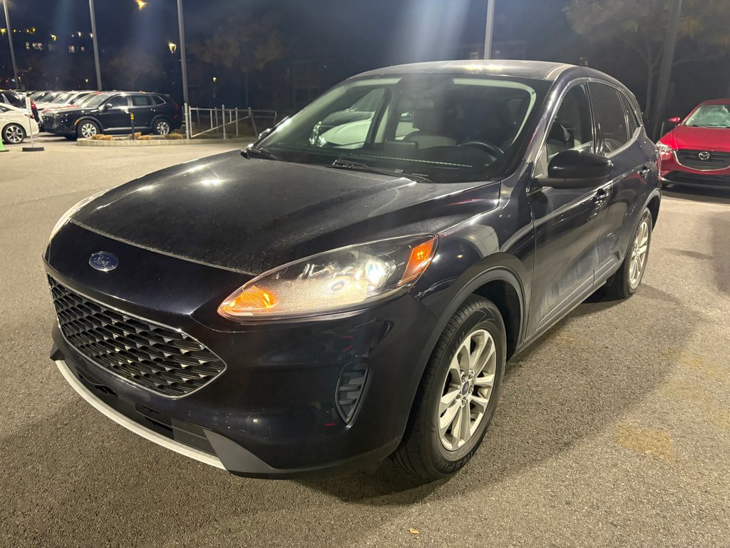 Ford Escape SE Hybrid 2021 à Montréal, Québec - 1 - w1024h768px