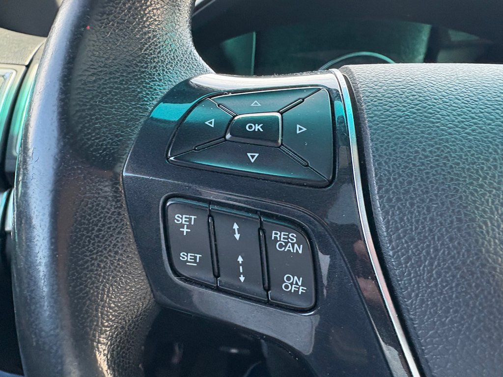 Ford Explorer Limited jamais accidenté 2017 à Lachenaie, Québec - 10 - w1024h768px