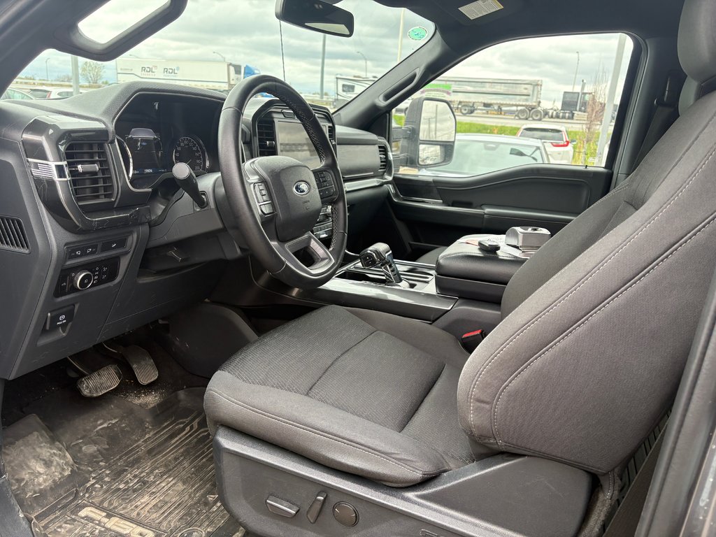 2023 Ford F-150 FX4 in Lachenaie, Quebec - 8 - w1024h768px