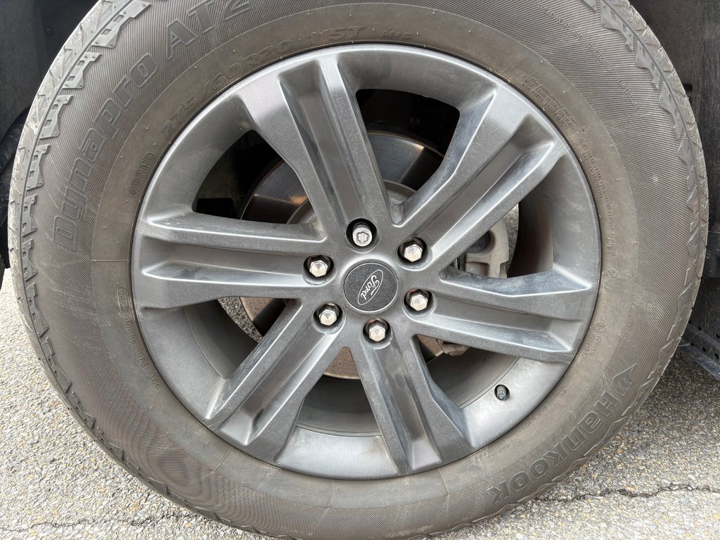 2023 Ford F-150 FX4 in Lachenaie, Quebec - 7 - w1024h768px