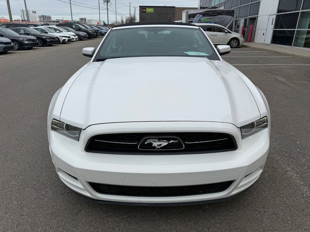 2013 Ford Mustang V6 Premium in Lachenaie, Quebec - 10 - w1024h768px