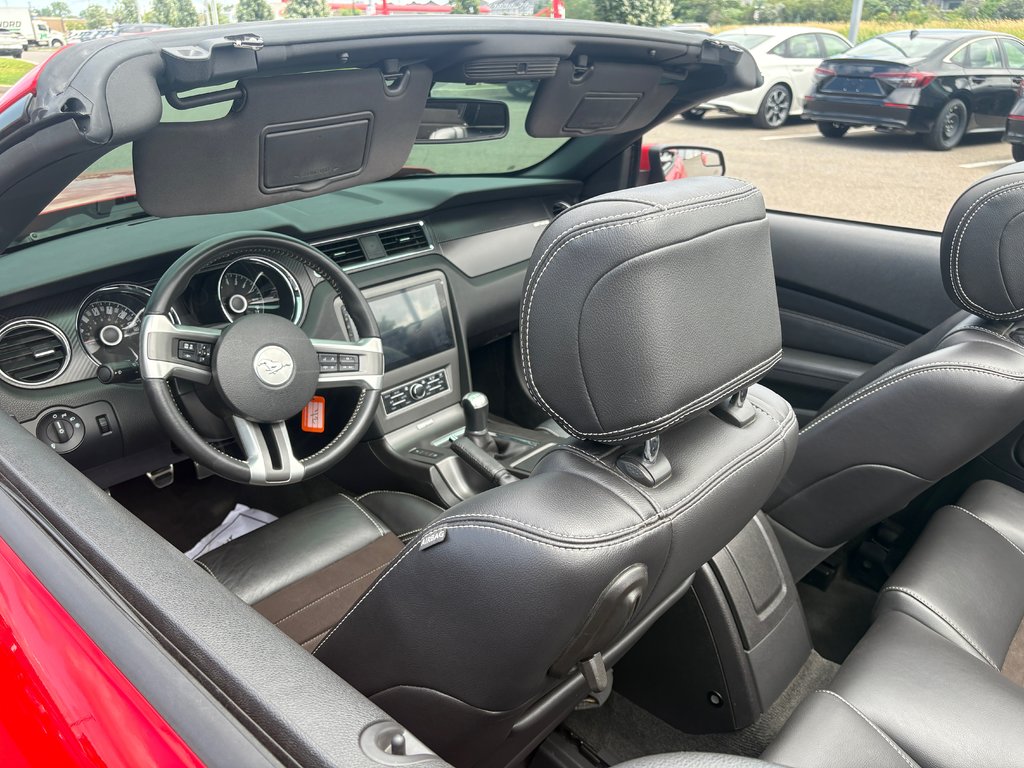 2014 Ford Mustang GT CALIFORNIA EDITION in Lachenaie, Quebec - 12 - w1024h768px