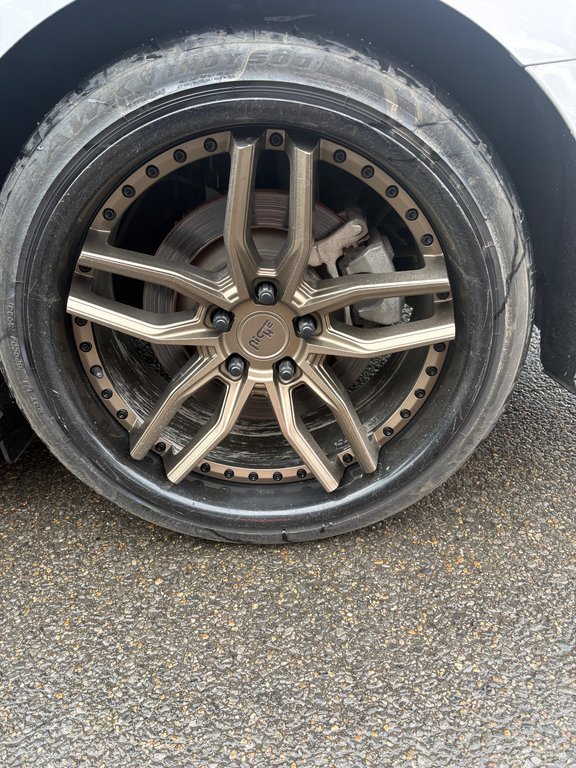 2017 Ford Mustang GT Premium in Lachenaie, Quebec - 9 - w1024h768px