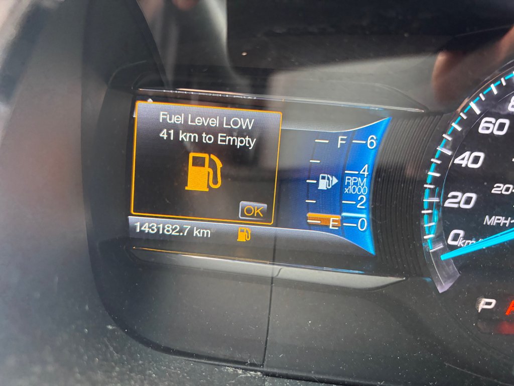 Ford Taurus SEL 2018 à Montréal, Québec - 11 - w1024h768px
