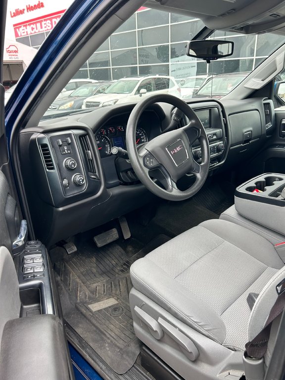 2017 GMC Sierra 1500 SLE in Lachenaie, Quebec - 8 - w1024h768px