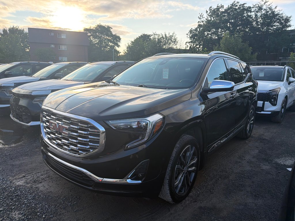 2020 GMC Terrain Denali in Montréal, Quebec - 1 - w1024h768px
