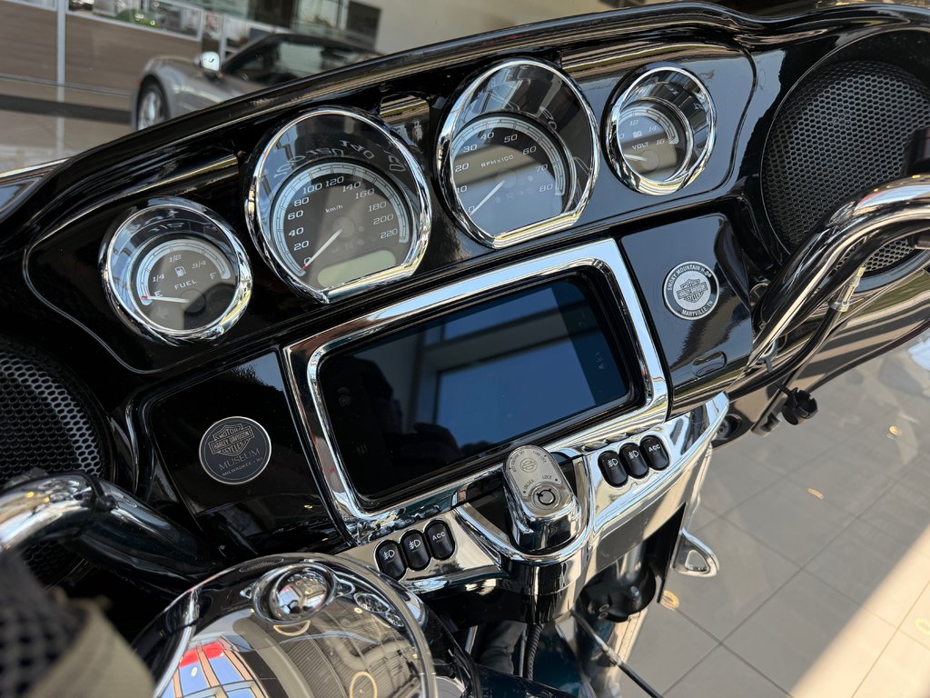 Harley-Davidson FLHTK  2020 à Montréal, Québec - 7 - w1024h768px