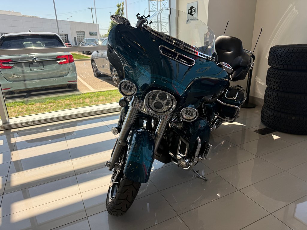 Harley-Davidson FLHTK  2020 à Montréal, Québec - 3 - w1024h768px