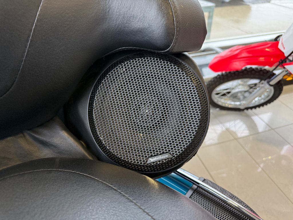 2020 Harley-Davidson FLHTK in Lachenaie, Quebec - 9 - w1024h768px