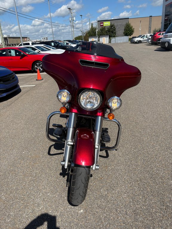 2016 Harley-Davidson Street Glide FLHXS in Montreal, Quebec - 17 - w1024h768px