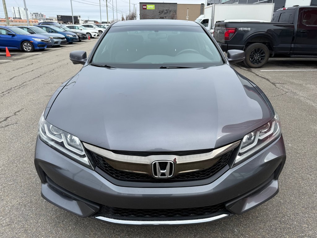 2017 Honda Accord Coupe EX in Lachenaie, Quebec - 9 - w1024h768px