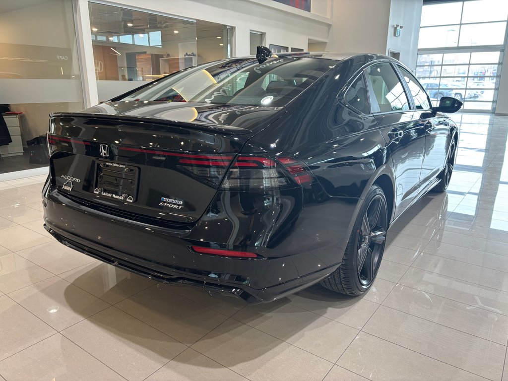 2025 Honda Accord Hybrid Sport in Montréal, Quebec - 3 - w1024h768px