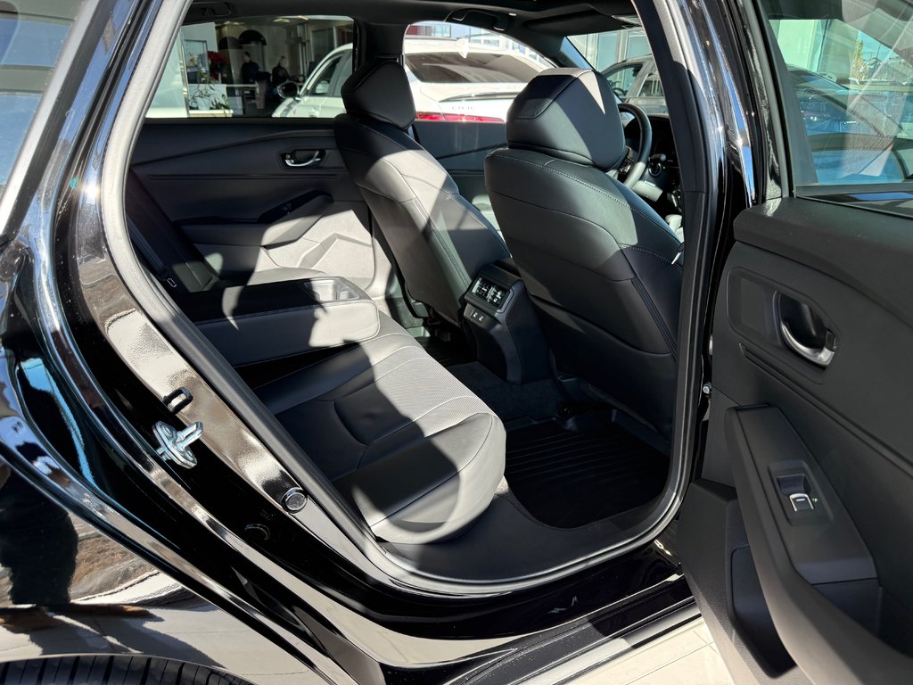 Honda Accord Hybrid SPORT-L PERFORMANTE. RAFFINÉE , HYBRIDE. 2025 à , Québec - 11 - w1024h768px