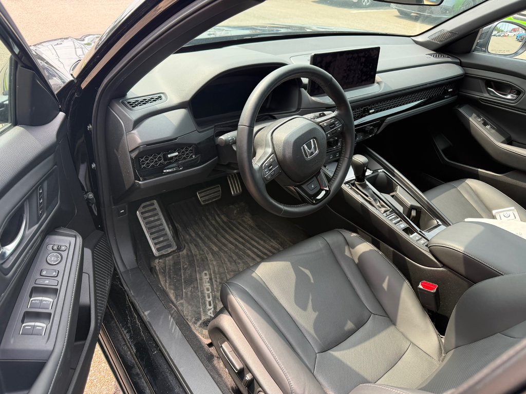 2025 Honda Accord Hybrid Sport-L/UN PROPRIÉTAIRE/JAMAIS ACCIDENTÉ in Lachenaie, Quebec - 10 - w1024h768px