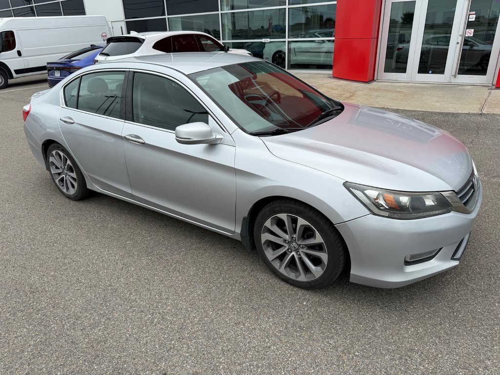 Honda Accord Sedan Sport/JAMAIS ACCIDENTÉ/17 DOSSIERS ENTRETIENT 2013 à Lachenaie, Québec - 7 - w1024h768px