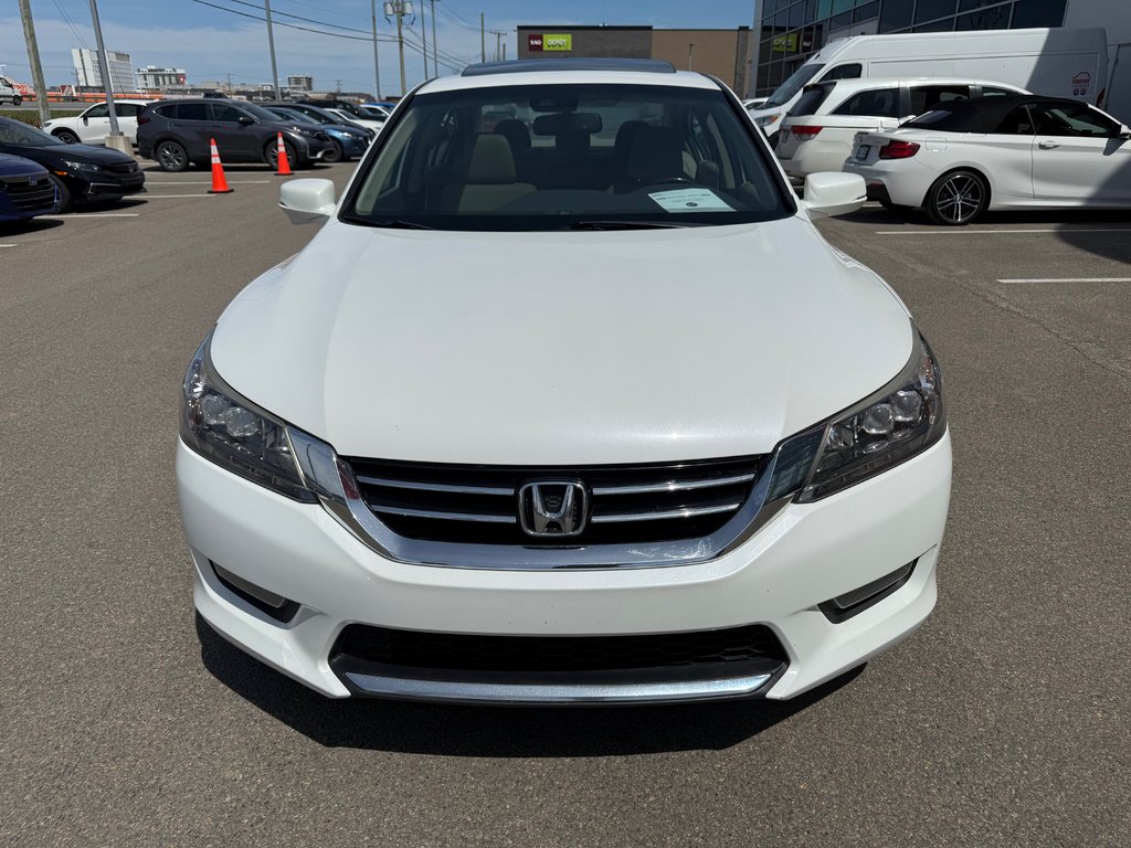 2015 Honda Accord Sedan Touring in Montreal, Quebec - 6 - w1024h768px