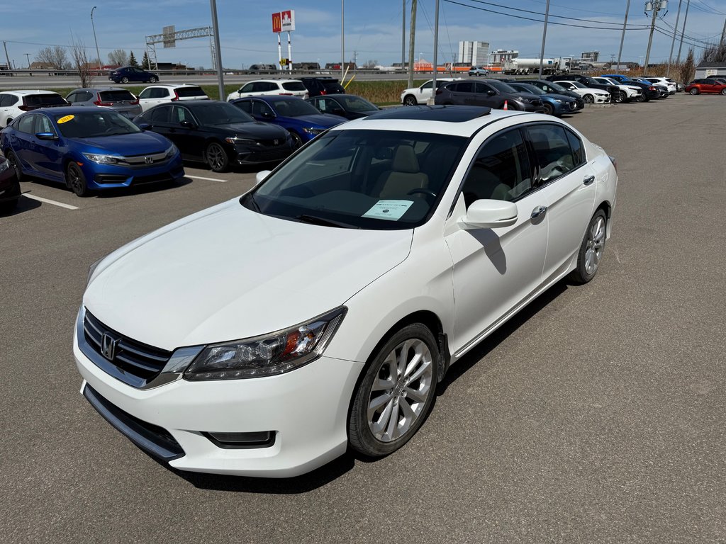 2015 Honda Accord Sedan Touring in Montreal, Quebec - 1 - w1024h768px