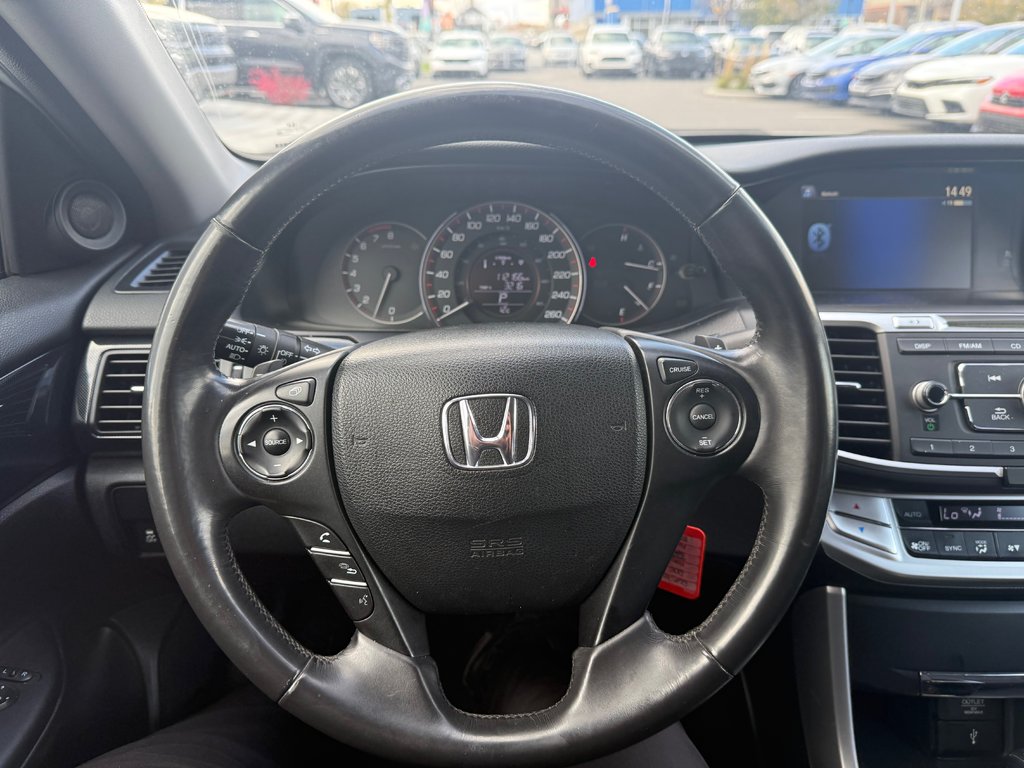 2015 Honda Accord Sedan Sport in Montreal, Quebec - 8 - w1024h768px