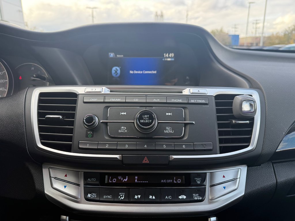 2015 Honda Accord Sedan Sport in Montreal, Quebec - 10 - w1024h768px