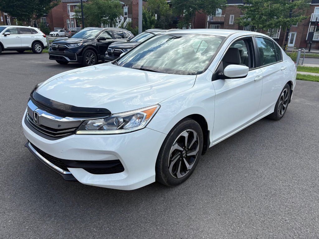 2017 Honda Accord Sedan LX in Montréal, Quebec - 1 - w1024h768px