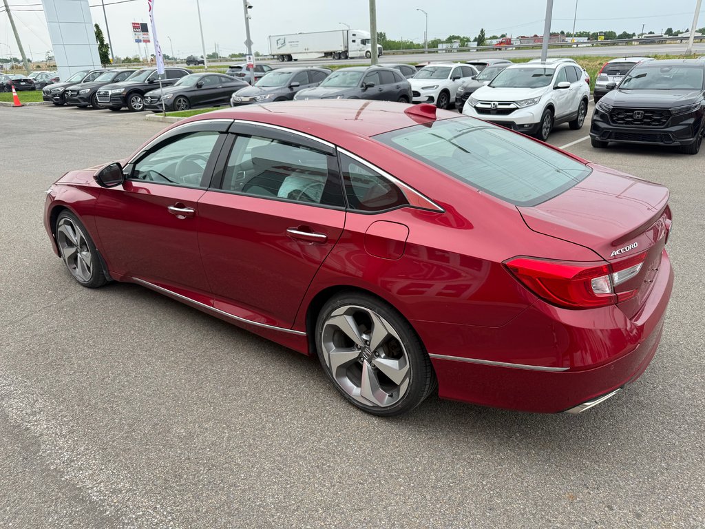 Honda Accord Sedan Touring/15 DOSSIERS D'ENTRETIEN/JAMAIS ACCIDENTÉ 2018 à Lachenaie, Québec - 3 - w1024h768px