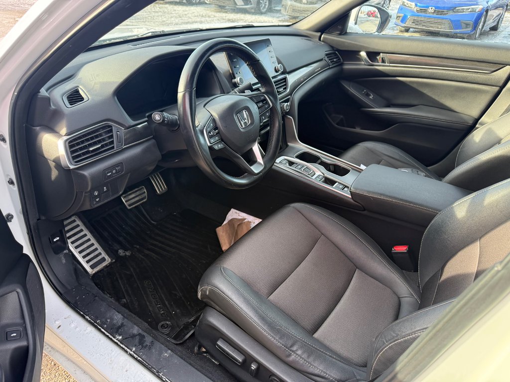 Honda Accord Sedan Sport 2.0 2019 à Lachenaie, Québec - 11 - w1024h768px