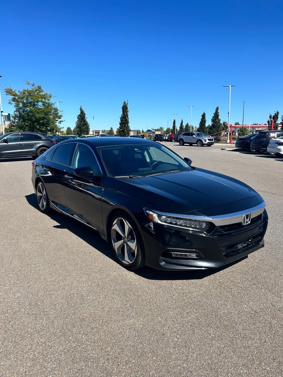 Honda Accord Sedan Touring 2.0 2019 à Lachenaie, Québec - 3 - w1024h768px