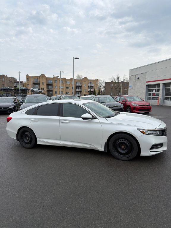 Honda Accord Sedan Sport 2.0 2020 à Montréal, Québec - 2 - w1024h768px