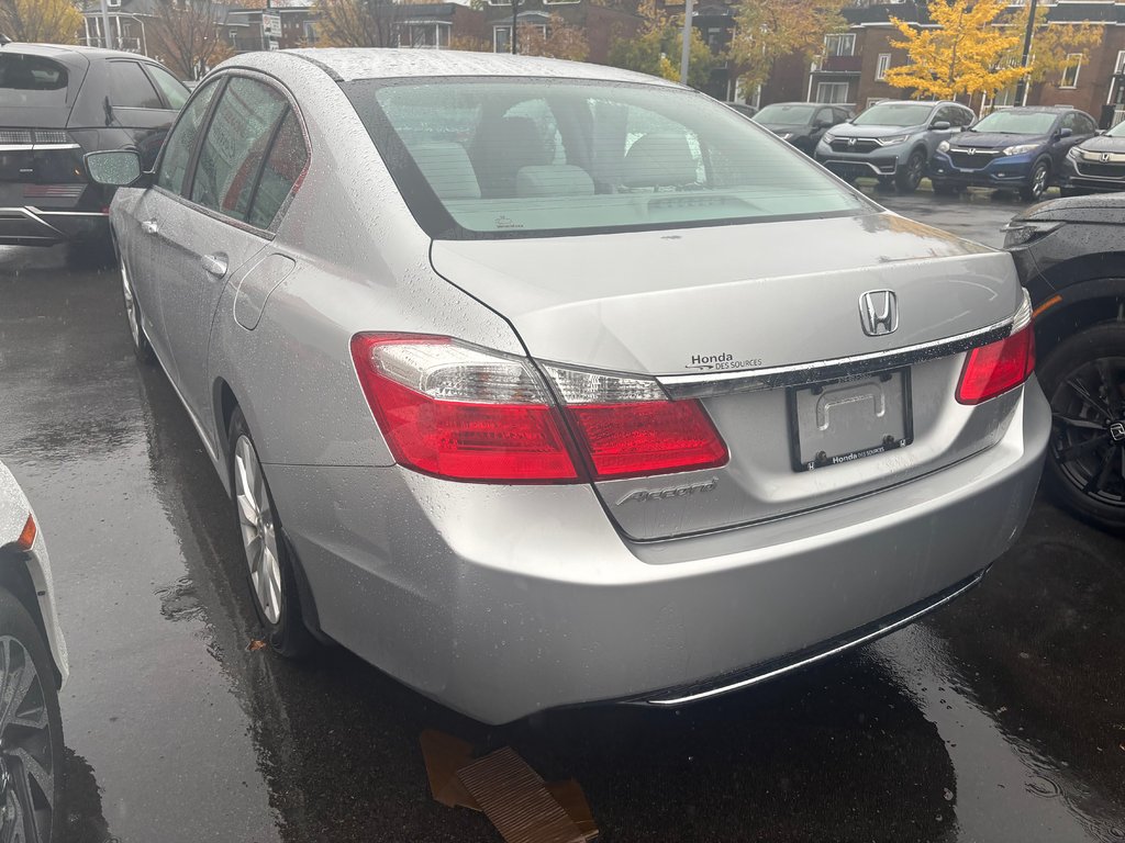 Honda Accord LX 2013 à , Québec - 4 - w1024h768px