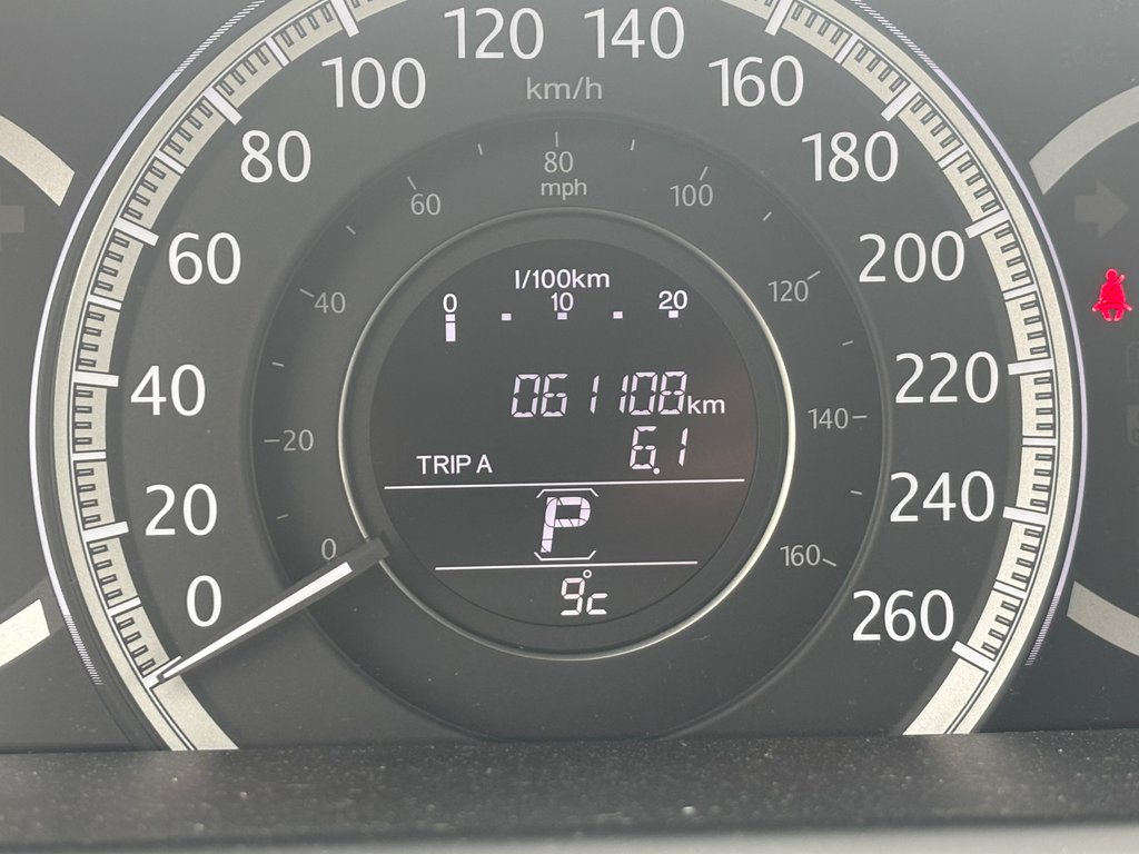 Honda Accord LX 2013 à , Québec - 5 - w1024h768px