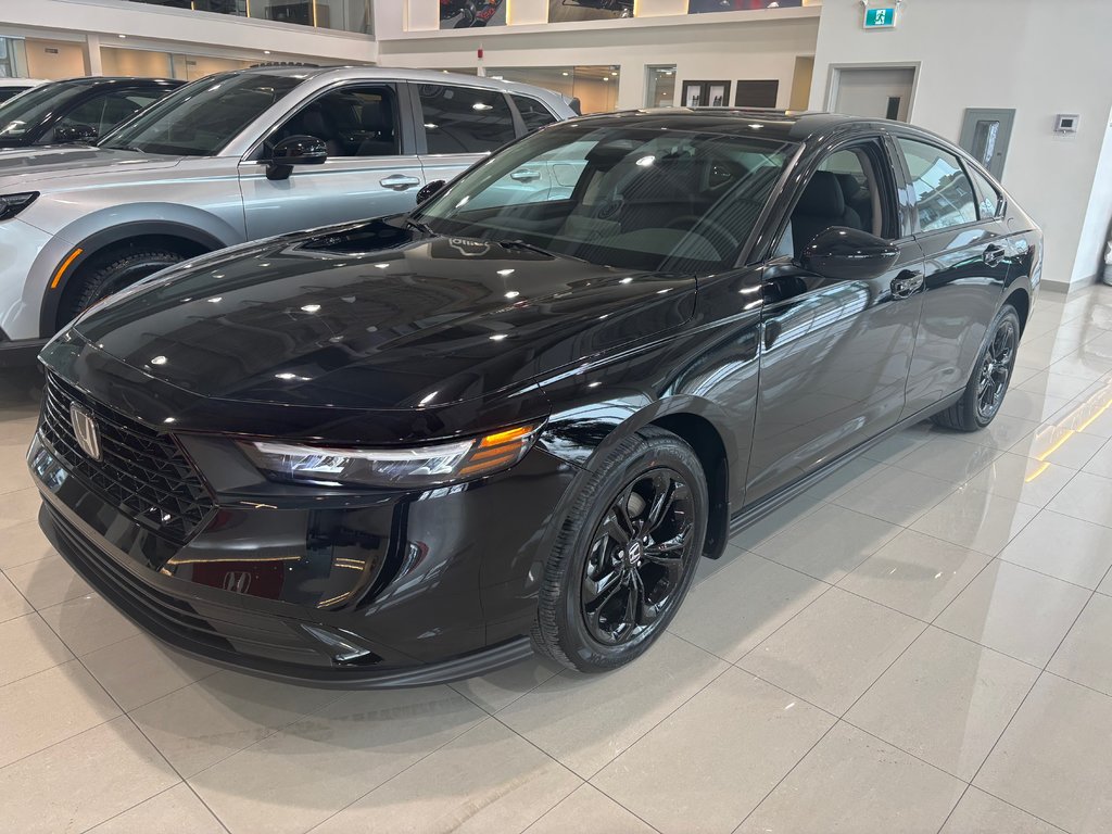 2025 Honda Accord SE in Montréal, Quebec - 1 - w1024h768px