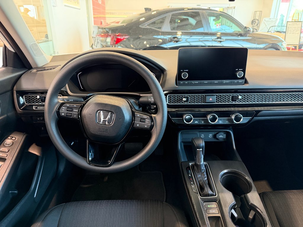 Honda Civic Berline Lx demo 2026 à Montréal, Québec - 6 - w1024h768px