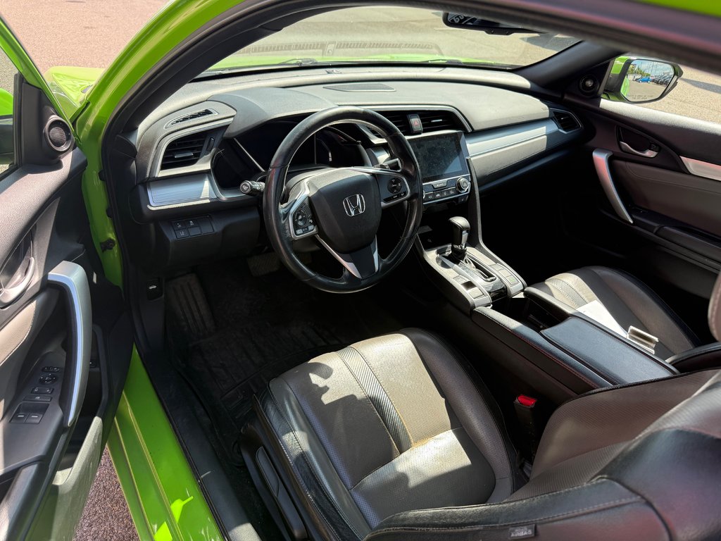 Honda Civic Coupe Touring/TRÈS RARE VERT/14 DOSSIERS ENTRETIENT 2017 à Lachenaie, Québec - 11 - w1024h768px